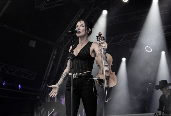 amanda shires