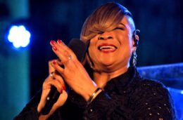 Gabrielle plus support from HUNNI