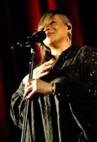 Gabrielle plus support from HUNNI