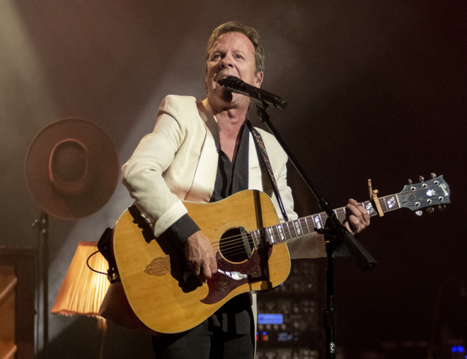 Kiefer Sutherland 