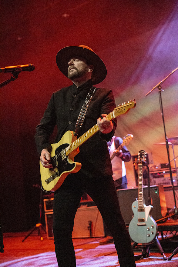 Kiefer Sutherland – Wolverhampton KK’s Steel Mill