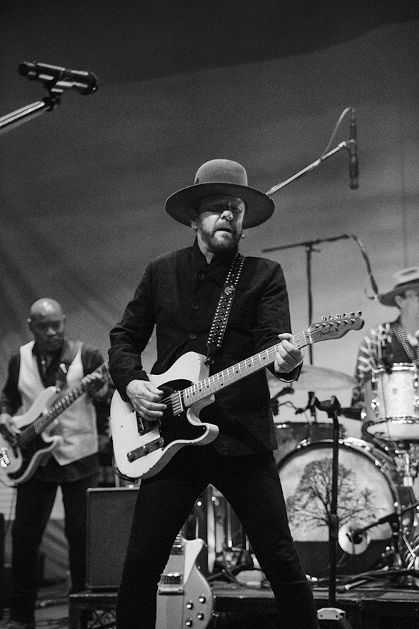 Kiefer Sutherland – Wolverhampton KK’s Steel Mill