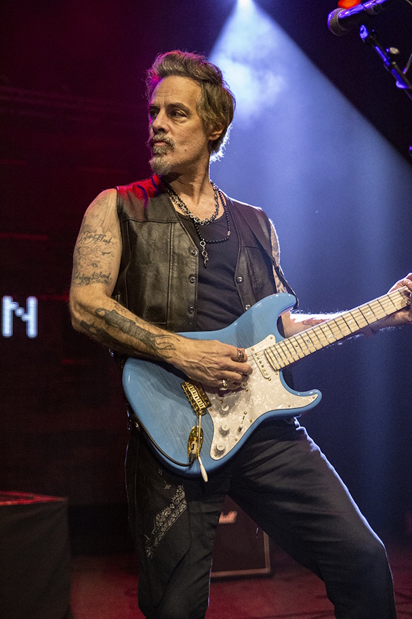 Smith & Kotzen – Wolverhampton