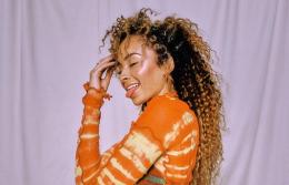 ella eyre