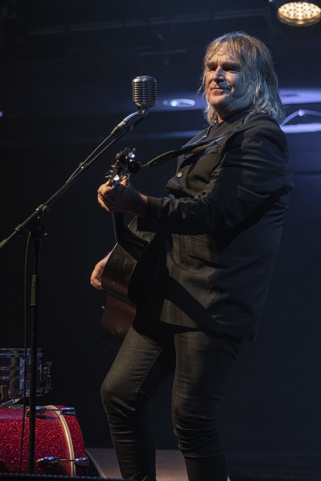 Mike Peters 