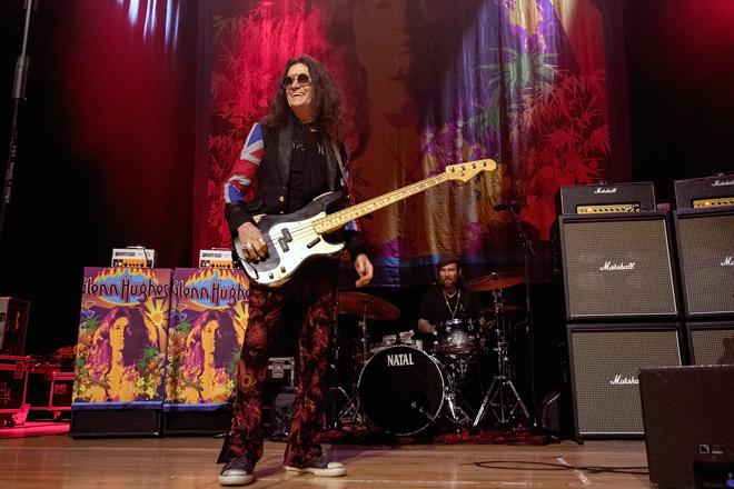 Glenn Hughes 