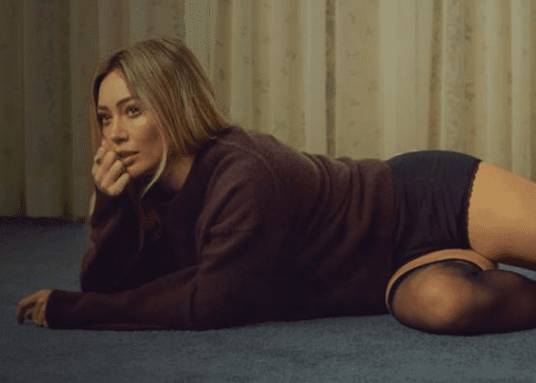 hilary duff tour news