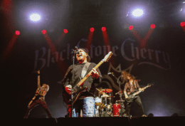 The DThe Darkness & Black Stone Cherry arkness & Black Stone Cherry