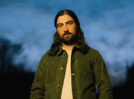 noah kahan tour news