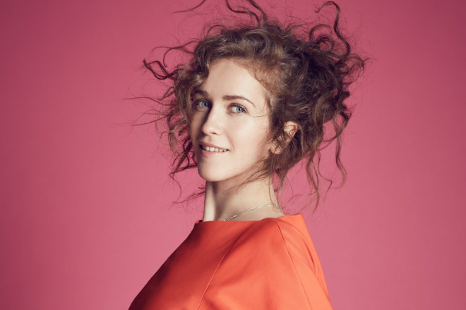 rae morris 