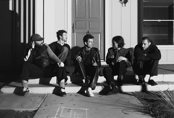 the neighbourhood tour news